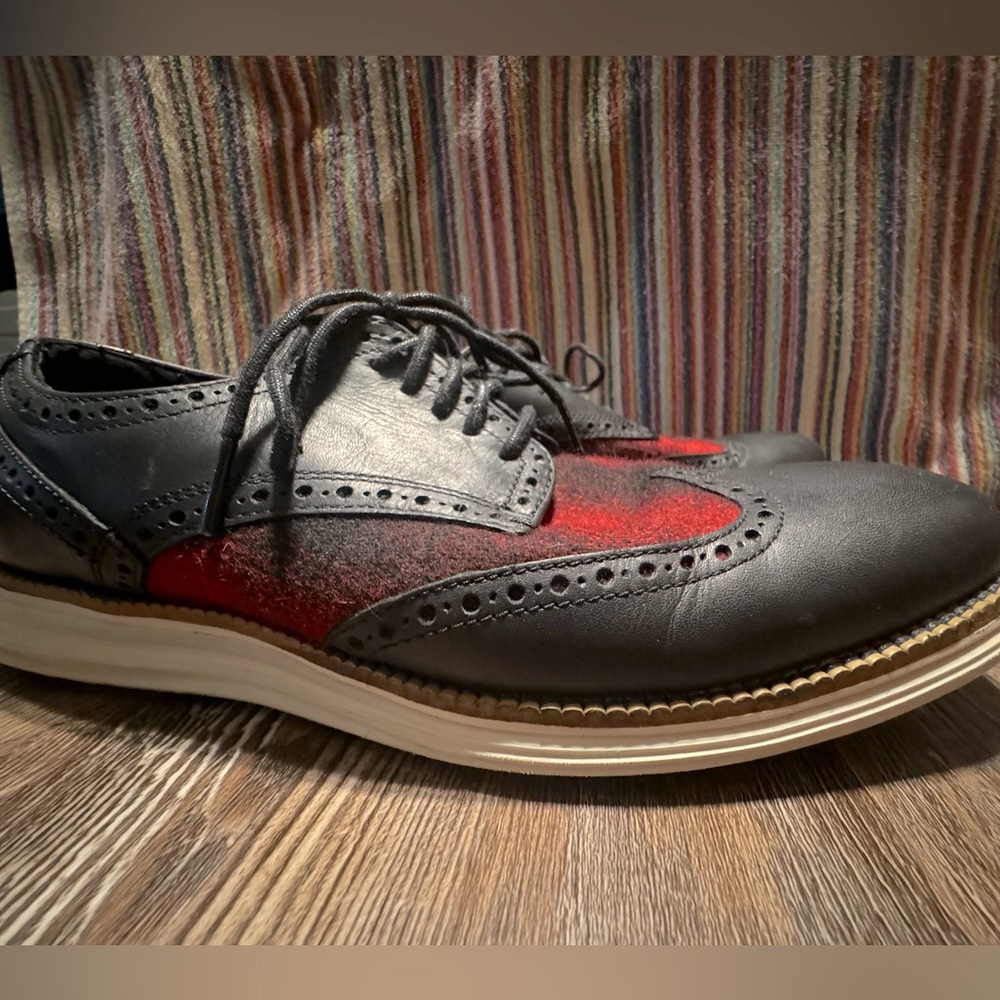 Cole Haan Oxford Red Flannel, Leather Upper Casual Shoe.